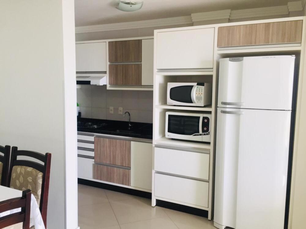 Apartamentos Mediterraneo Home Club Bombinhas Eksteriør bilde